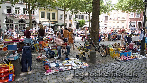Flohmarkt in Kempen auf dem Buttermarkt