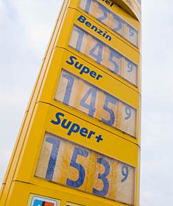 Benzinpreise steigen stetig - 20100311_0047